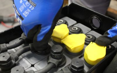 Qual è l’acqua migliore per il rabbocco della batteria a trazione?